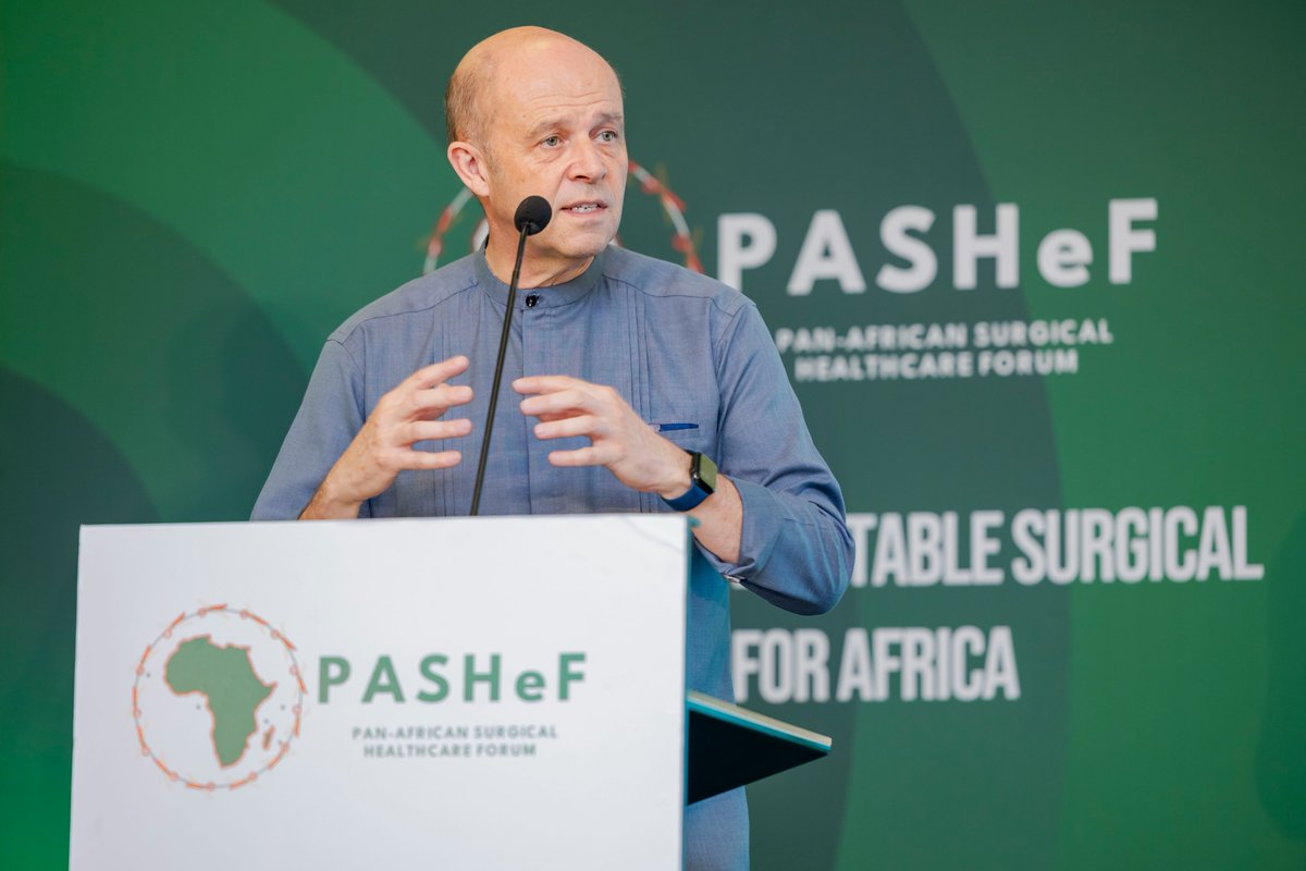 #UGHE's Vice Chancellor, Prof. Philip Cotton, commended the #PASHeF2024 vision, emphasizing the critical need for high-quality surgical care. He also reiterated the value of humility and unwavering commitment to those we serve.  
#EquityForSurgery #GlobalSurgeryAfrica