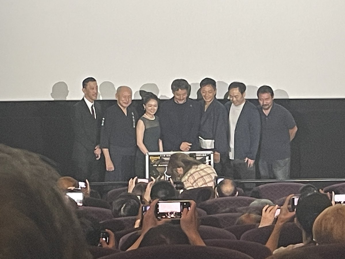 n_yoshikawa's tweet photo. 話題沸騰中の「侍タイムスリッパー」、自主映画とかそんな枠組み抜きに、純粋にエンタメムービーとして傑作でした。笑えて笑えて、最後はハラハラさせられて、タイトルバックで自然と拍手したくなるそんな映画。ただいま全国拡大上映中なのでぜひ！
#侍タイムスリッパー https://t.co/9HsdiUPLVv