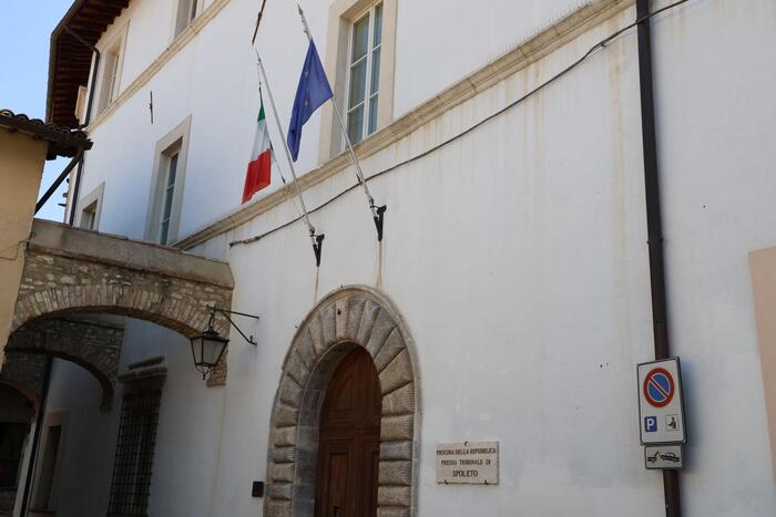 'Grave carenza organico amministrativo' Procura Spoleto: Procura generale, segnala a ministero Giustizia con Perugia ansa.it/umbria/notizie…