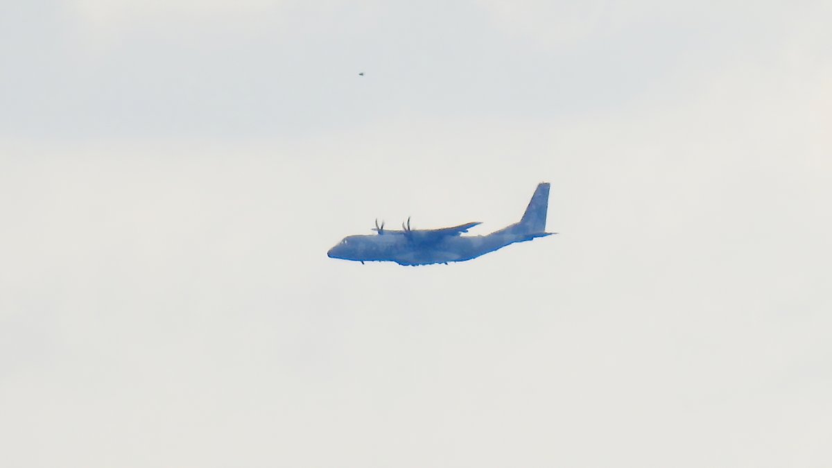 EHSBspotter's tweet photo. Polish Air Force C-295M 020? #PLF040
Hellenic Air Force C-27J 4117? (no Mode-S)
Romanian Air Force C-27J #ROGUE17
Portuguese Air Force C-295M 26704 #ROGUE18
#FalconLeap https://t.co/dLGpEMmYMu