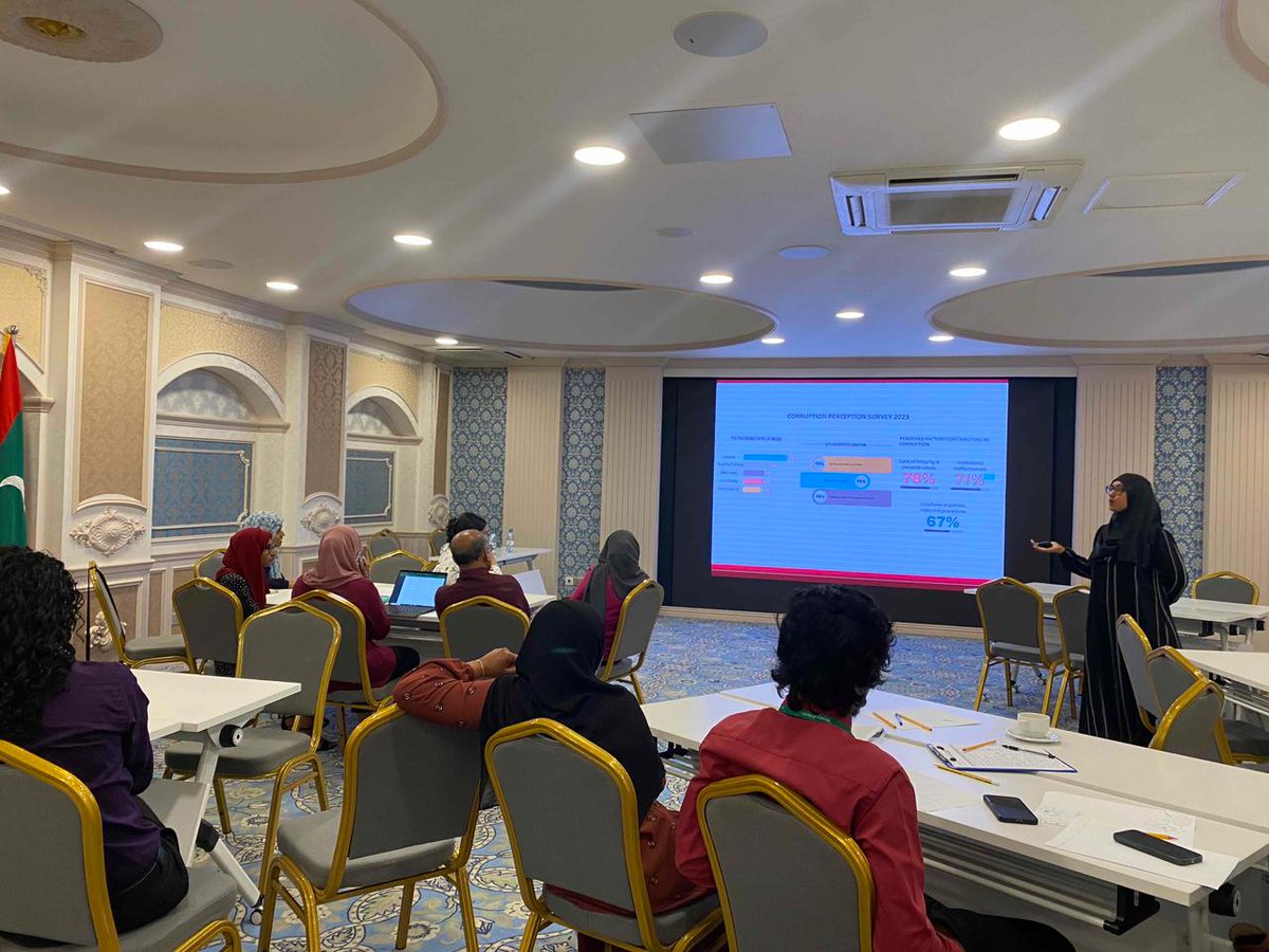 Maldives National Anti-Corruption Academy (MNACA) carried out an awareness session on “Corruption Prevention” for the staff and senior management of <a href="/MoHmv/">Ministry of Health</a>