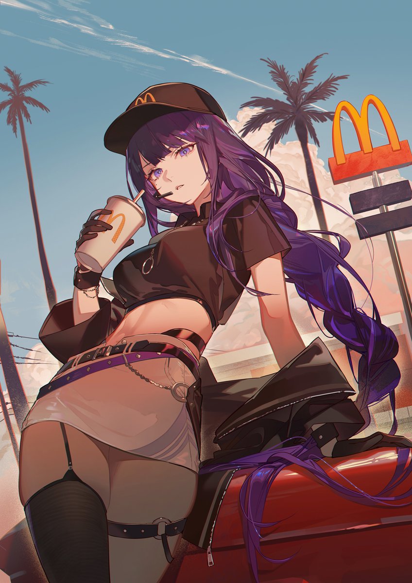 Drive-thru⚡🥤
#GenshinXMcD #GenshinApplePie
