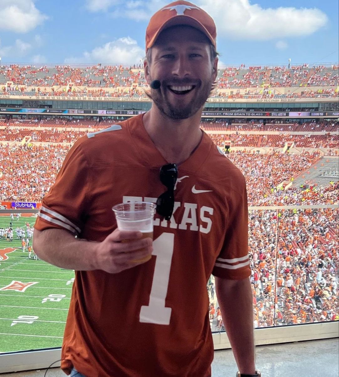 cinericciardo's tweet photo. listen.. i need glen powell to go to texas gp and meet daniel ricciardo and let them have cowboy off https://t.co/fkKbTUFWHO