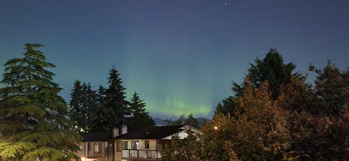 LMD_EP's tweet image. Visible from Abbotsford British Columbia, Canada