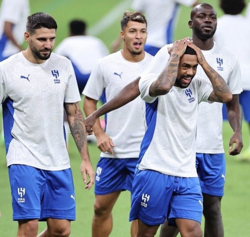 أي هلالي و هلالية سيتم إضافته أرسل تم💙

 #الهلال_الريان