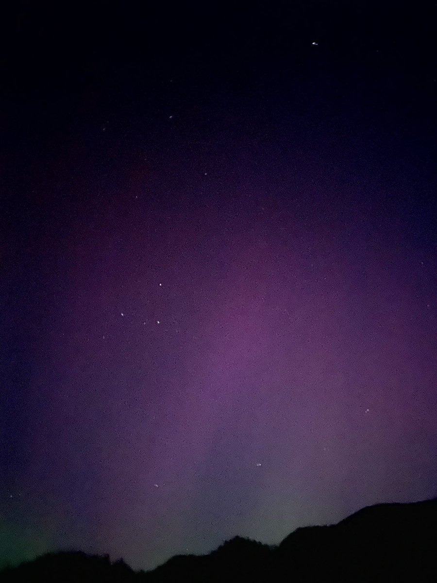 RealDHardware's tweet photo. Wow, did I ever get a treat tonight in Squamish 🇨🇦 Hello #Aurora 🥹🌠🌌 #NorthernLights #Vancouver https://t.co/VBhhn8iLfP