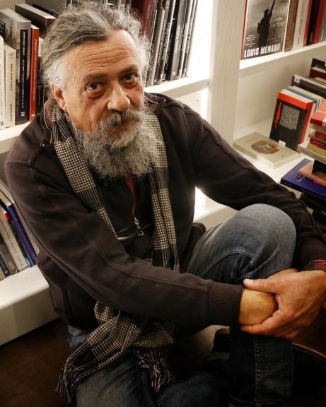 bibcanfabra's tweet photo. «Miro a la realidad y ya la voy poniendo en viñetas»
#Taldiacomavui va néixer #FrancescCapdevila, altrament conegut com a #Max. Un dels nostres clàssics! I continua al peu del canó en plena forma, rebel i inconformista com sempre.
Per molts anys, #Max! https://t.co/oDG8tqk8QP