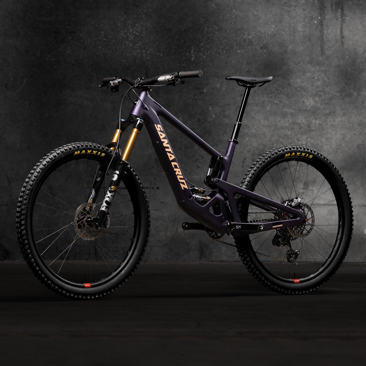 Introducing the All-New Hightower
More Travel, More Brawn, Higher Powers

This is the pinnacle of go-anywhere-anytime bikes. A balance of travel, wheel size, and attitude makes this a true MTB for modern mountain biking.

Find out more - santacruzbicycles.com/bikes/hightower