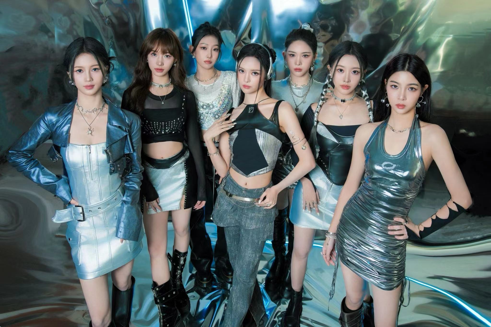 GXqKo20bkAA8Axe?format=jpg&name=large