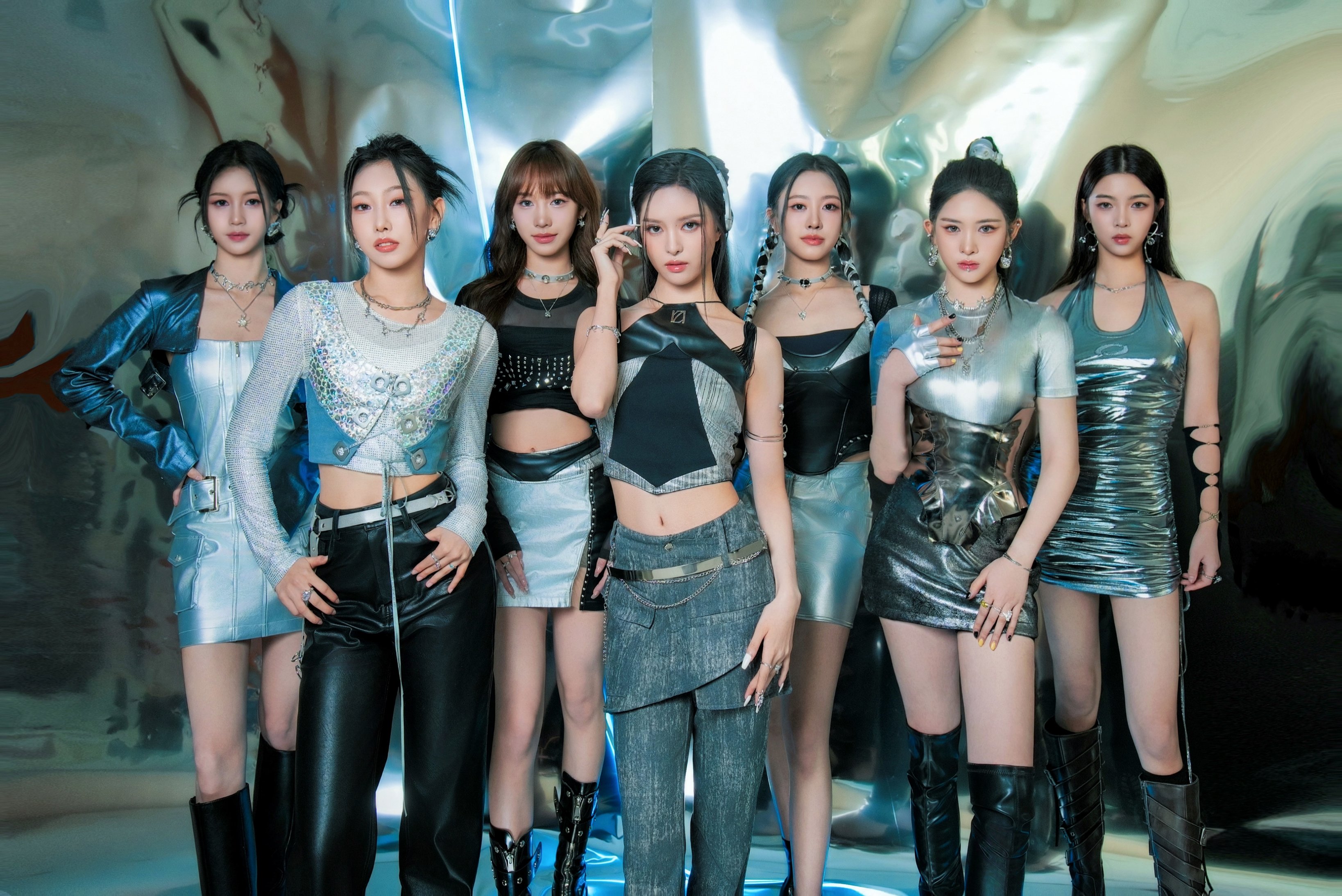 GXqLA5CbQAAo0EF?format=jpg&name=4096x4096