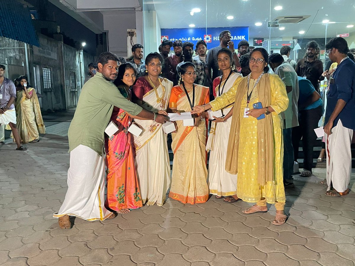 alldigitech's tweet image. We celebrated #Onam2024 in full spirit at our Chennai &amp;amp; Bengaluru offices with a Poo Kolam competition and a thrilling Tug of War! It was a perfect blend of tradition, fun, and team bonding. Thank you to all who made it special! Here's to more such celebrations! #Allsec