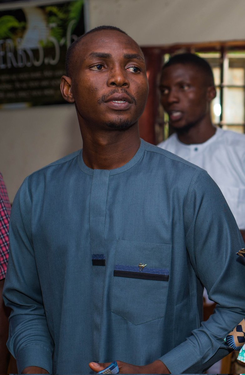 SindaMalgwi's tweet image. Don't give up and don't do the maths on how to recover, you will be depressed. GOD will RESTORE!