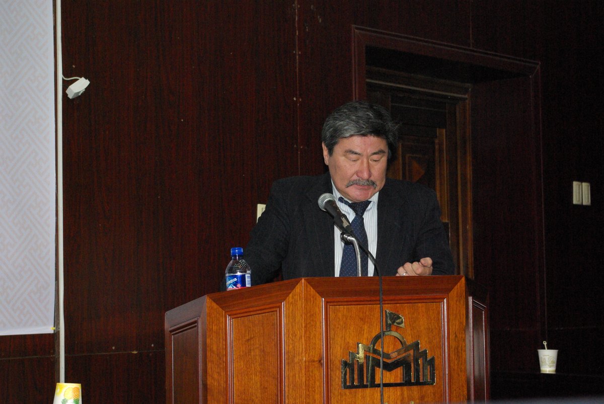 Маргааш 2024 оны 09-р сарын 18-ны 13 цаг, 30 минутад МУИС-ийн 1-р байрны дугуй танхимд "МУИС-ийн лекцийн Алтан сан" цувралын хүрээнд  "Монгол орны нутаг дахь хүрэл зэвсгийн эрин үеийн археологийн соёлууд" лекцээ уншина. Урьж байна Та бүхнийг...