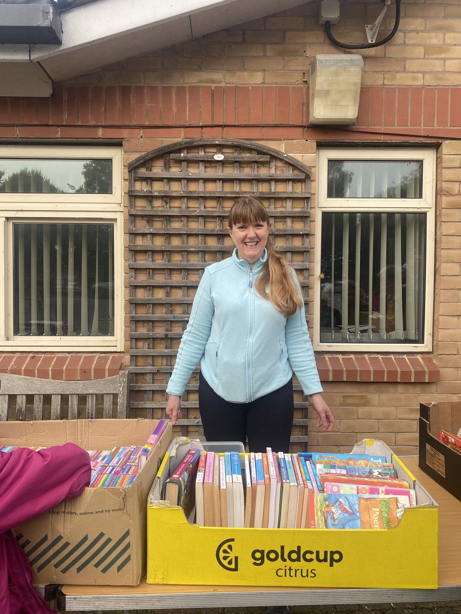 WPrimary's tweet photo. 📚 Second-Hand Book Sale Today! 📚
Don’t miss out! Our second-hand book sale is happening today at the front of the school from  8 AM - 3 PM  
💷 Cash donations only, gratefully received  
Pop by, find some fantastic reads!🌟

#BookSale #SupportOurSchool #PTA #Community https://t.co/9h1VmYinF2