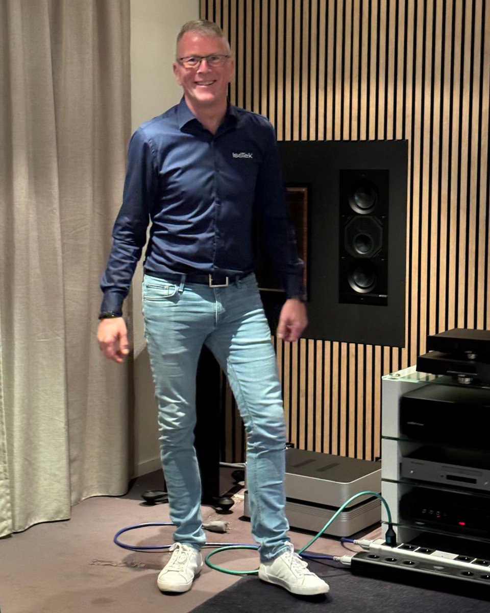 IsoTekSystems's tweet image. ⚡️ IsoTek ON TOUR ⚡️ the finest power distribution products, often imitated never duplicated. 

Thank you Soundgarden &amp;amp; Multirom for a great event last weekend.

#multirom #soundgarden #IsoTek #cleanpower #powerlinefilter #powerconditioner #powerlinecleaner #powerdistribution