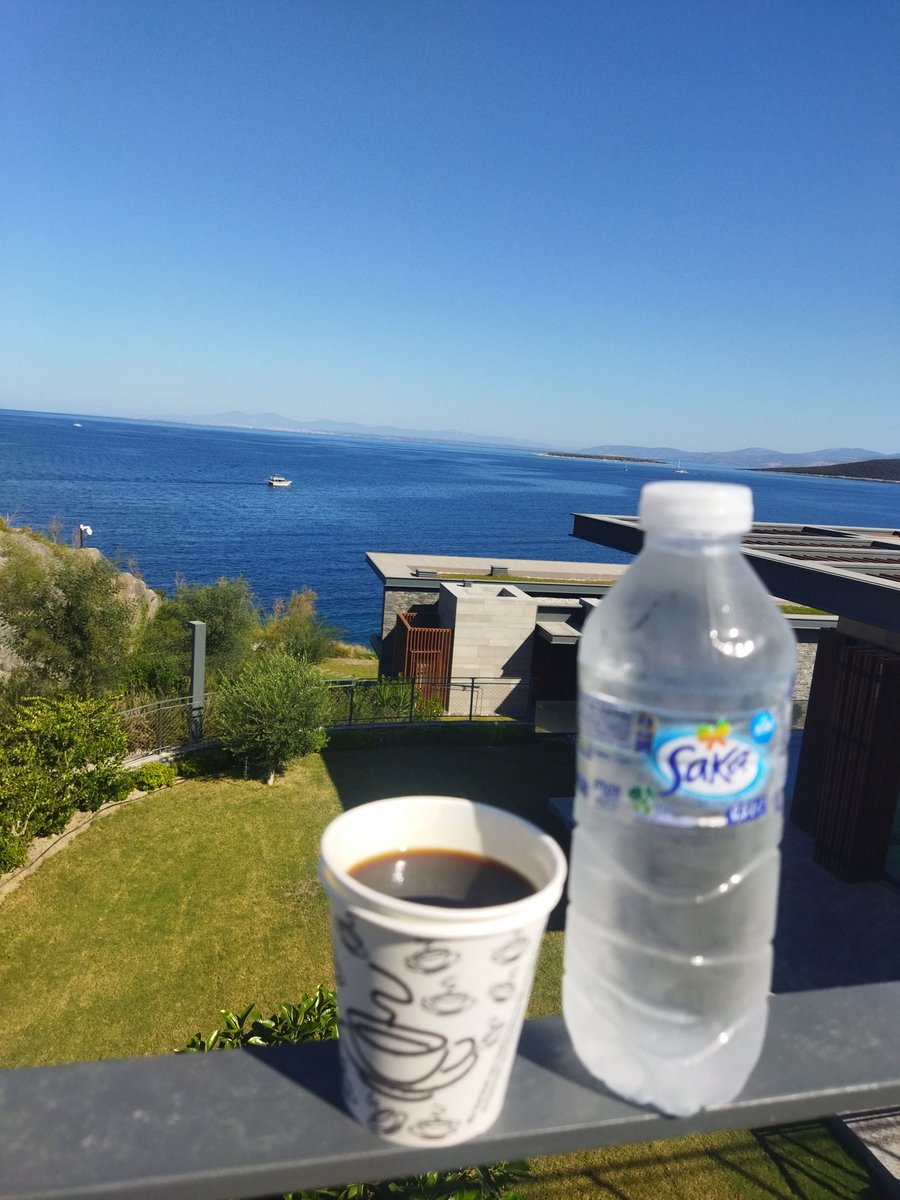 yildirayc_1907's tweet photo. Kutsal topraklara karşı bir kahve 
#Didim candır #Aydın
Selam olsun memlekete #Bodrumdan https://t.co/czfIfGgxS6