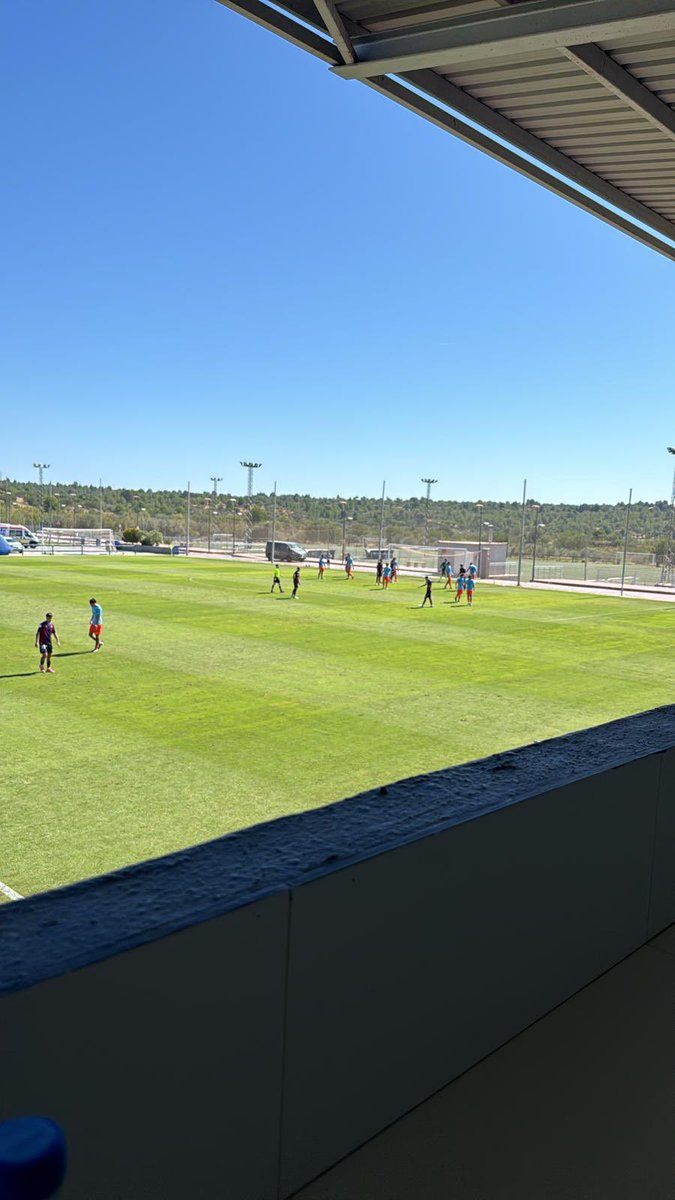Presentes en la Ciudad Deportiva del <a href="/LevanteUD/">Levante UD</a> para presenciar el partido de 3ªRFEF entre <a href="/CanteraGranota/">Cantera Levante UD</a> y <a href="/patacona_cf/">Patacona C.F.</a> con nuestro scout <a href="/Bsalme4/">Borja Piñero</a> 🗒️⚽️

#Agentfifa #scout