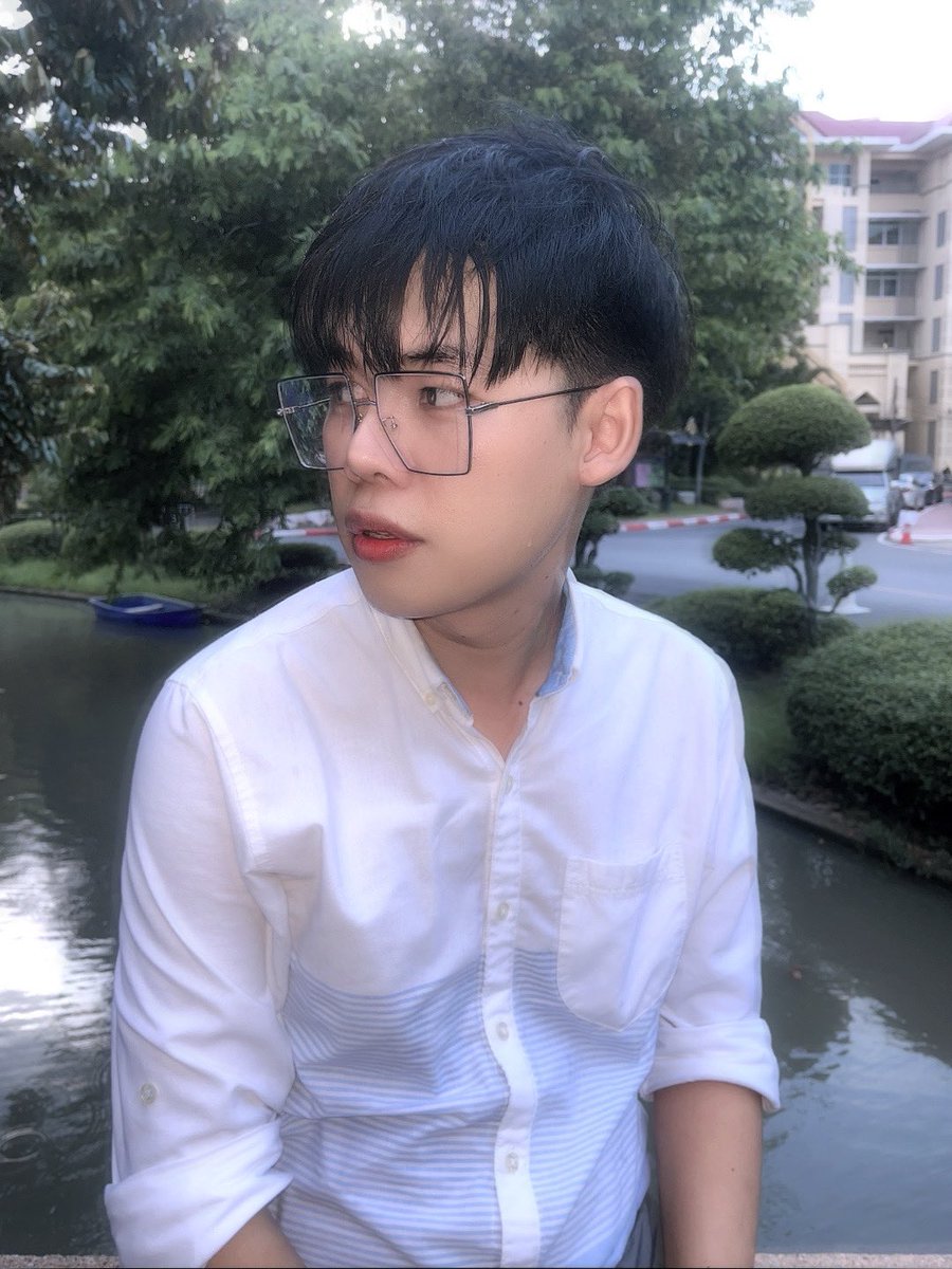 𝔹uaℂhet tweet media