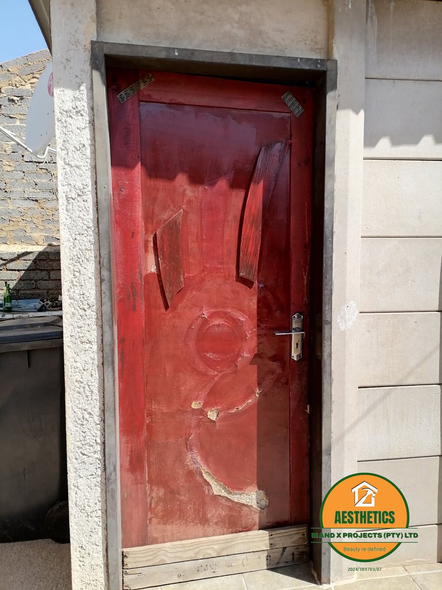 aesthetics_pty's tweet photo. Door 🚪 installations with us #aestheticsmxprojects #hustlingboyfriend #construction #skilledartisans #carpentry #tiling #painting https://t.co/O5aX6TgkRp