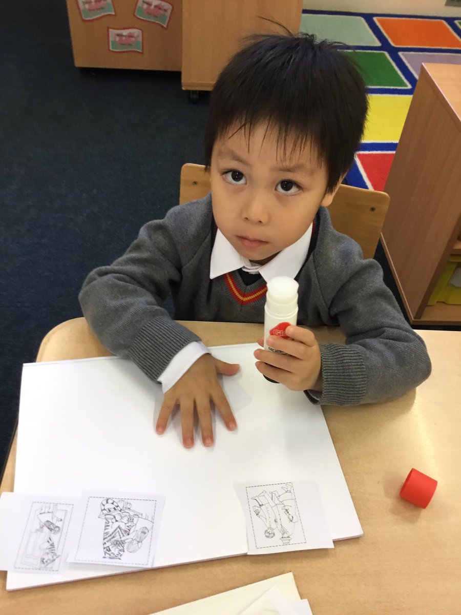 SJC_Infants's tweet image. We cut, ordered and stuck the story pictures in #SJCR5 this morning! 🐯🫖 #SJCInfants #SJCReception