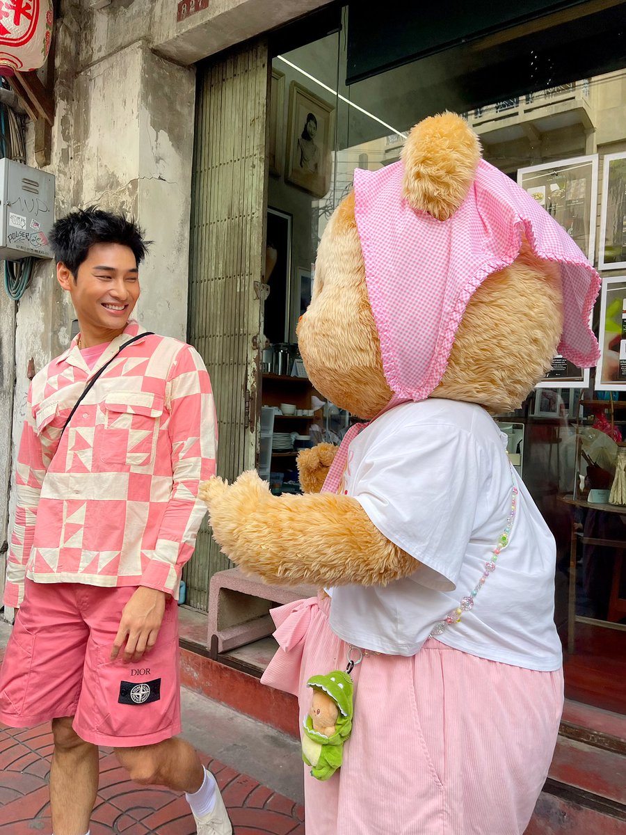 butterbear_th's tweet photo. EP 1 ออกแล้วทุกคนได้ดูกันยังคะ☺️💗 น้องอยากขอบคุณพี่อาโป @Nnattawin1 สำหรับเสียงหัวเราะ ความสดใส และพลังบวกๆ ที่ทำให้น้องอยากบวกกับพี่อาโป😆😆 พี่อาโปทำให้การถ่ายทำครั้งนี้สนุกสุดๆ น้องจะไม่มีวันลืมเลย เลย เลยยยย 🥰💓💓 ขอบคุณพี่ทีมงาน @beoncloud_th และพี่ทีมงาน ททท @go2Thailand มากๆเลยค่ะสำหรับโอกาสในครั้งนี้ น้องได้ไปเที่ยวที่สวยๆในประเทศไทย และ ได้ลองทำอะไรใหม่ๆที่ไม่เคยได้ลอง🥺💓

ฝากผลงานของน้องเนยฉามขวบ กับ พี่อาโปฉามขวบด้วยนะคะ อย่าลืมไปเที่ยวตามพวกพวกเราด้วยน้าาาา 💖 #สุขทันทีกับอาโปและน้องเนย #TATxApoxButterbear #ด้อมน้องเนย #butterbear