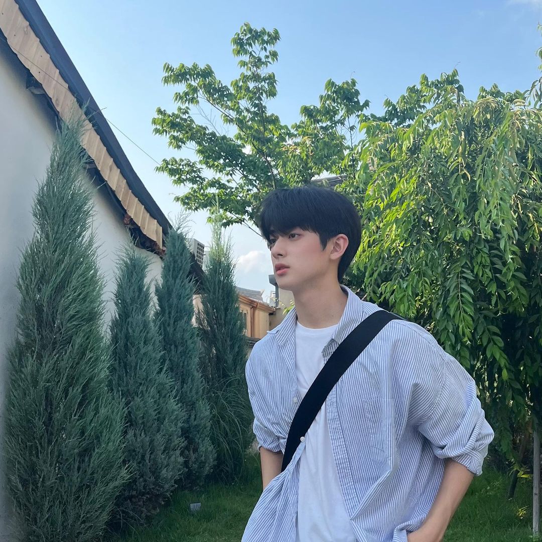 bxghouse's tweet photo. newlyweds strolling around❤️ bxg
https://t.co/0sMflI0YKm