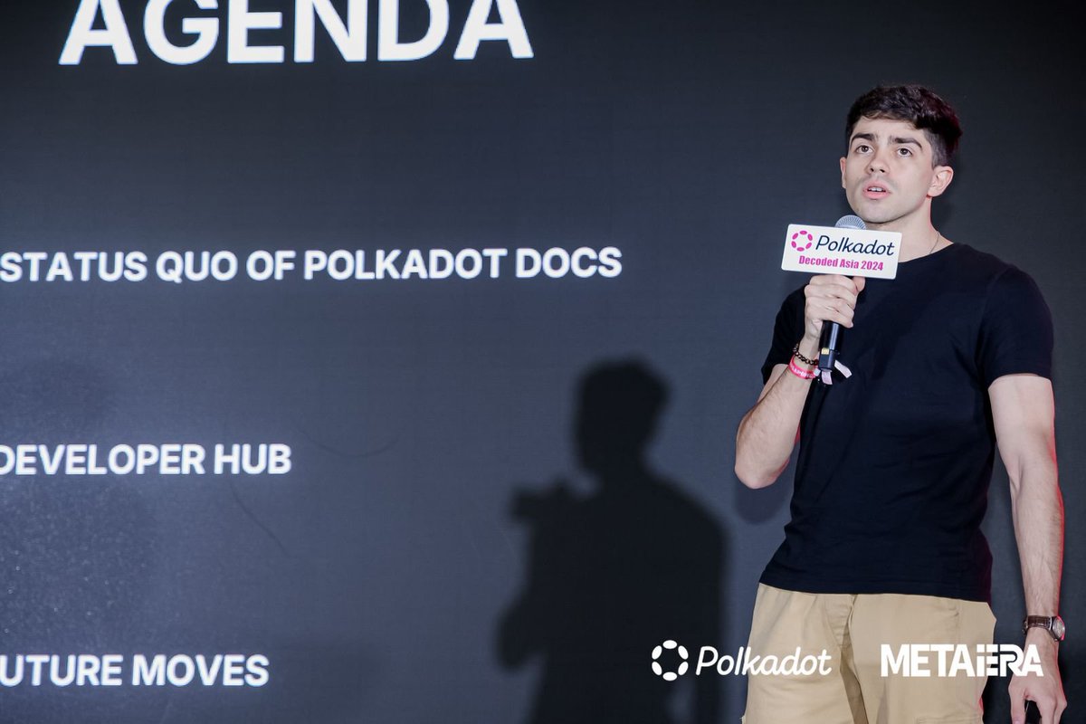 MetaEraHK's tweet photo. 📸MetaEra @ Token2049 'Polkadot Decoded Asia 2024' Highlights!  

Nicolas Hussein, @PaperMoonIO Developer Relations Engineer, delivered a keynote speech on “Building the Polkadot Developer Documentation Center”.  

He unveiled the current status and progress of the Polkadot Developer Documentation Center, and also announced the future direction.  

#Token2049 #Polkadot #MetaEra
