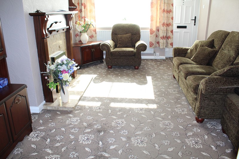 GreenAndMay's tweet image. For Sale on Lambcroft Road – Semi-Detached Bungalow with Generous Plot &amp;amp; No Upward Chain! 

📌 #Pinxton NG16 6QL
£159,950
Full details and photographs 📷: greenandmay.co.uk/property/?ref=…
Call ☎️ 01773 832888 to view this property