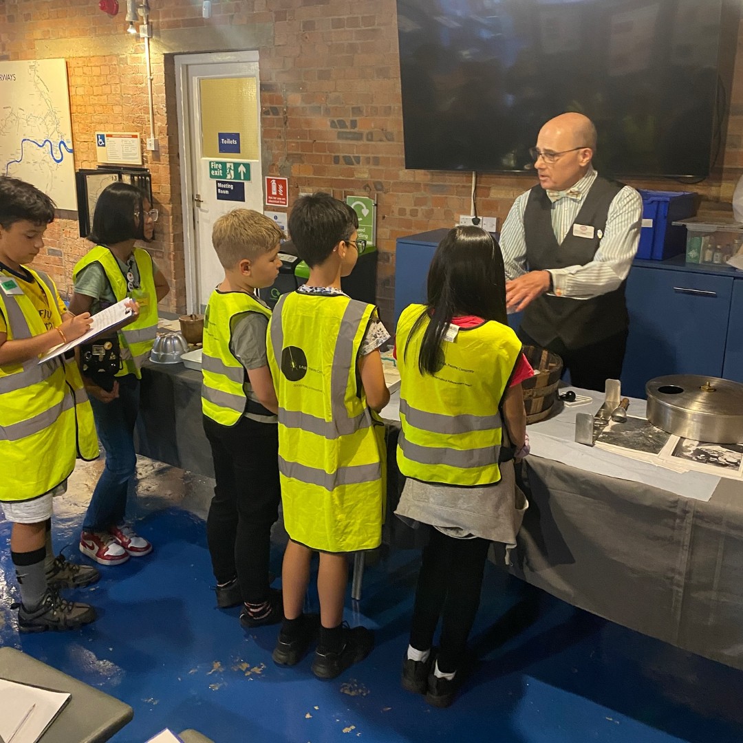 <a href="/SPIDTheatre/">SPID Theatre</a> had an incredible time at <a href="/canalmuseum/">London Canal Museum</a>, touring the museum &amp; discovering how ice cream was made in the Victorian era 🍦

👉 Have you received a Jack Petchey award &amp; used the grant on something exciting? Tag us in your photo for a chance to be featured on our socials!