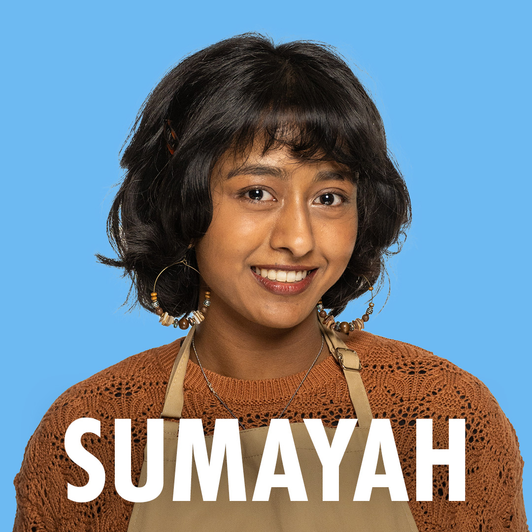 BritishBakeOff's tweet photo. SUMAYAH

19
Lancashire
Dentistry Student

The project that confirmed Sumayah's love for baking was a macaron tower she made for her aunt’s mehndi wedding celebration – the result stood 1 metre tall, included 240 macarons in four different flavours and a cascade of flowers.
#GBBO https://t.co/LW0LBH4NjK