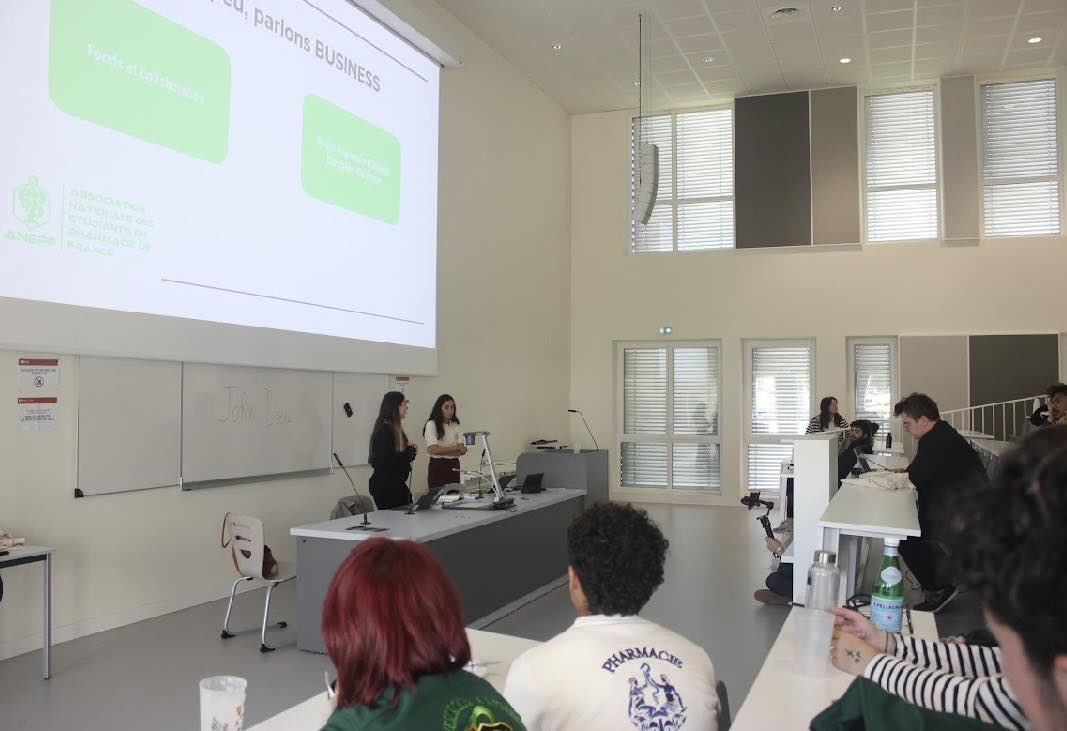 📍Assemblée Générale de <a href="/Pharma_ANEPF/">ANEPF Pharmacie</a> à Nancy

🇪🇺🇫🇷Retour sur la conférence traitant des enjeux #européens et nationaux de la #relocalisation des industries pharmaceutiques et des #pénuries de médicaments

💊Priorité pour garantir la santé publique et la protection des patients