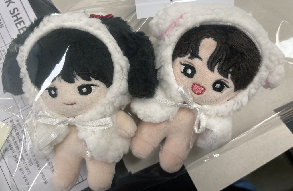 📢 𝐛𝐢𝐭𝐭𝐞𝐫&amp;𝐬𝐰𝐞𝐞𝐭 𝐛𝐞𝐛𝐞 𝟏𝟎𝐜𝐦 

재고판매 &amp; 在庫販売

➖️

원우&amp;민규 10cm 인형입니다.
자세한 내용은 주문폼 확인 부탁드립니다🙂

▫️국내,Overseas
bit.ly/4628QTo

▫️日本
bit.ly/3Lk8Wha