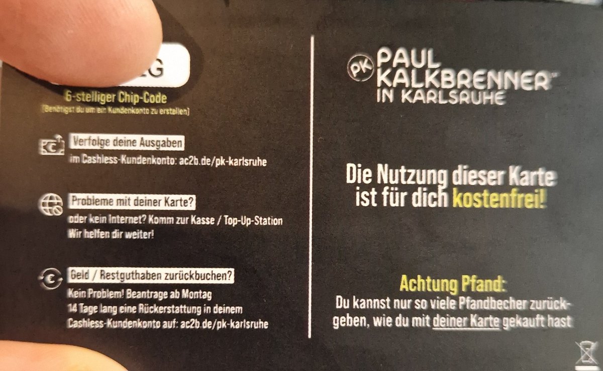 TitusTheFoxx's tweet photo. Willkommen bei #ac2b, wo man die Karte aufladen muss, um danach "digital" zahlen, und den Restbetrag online "kostenfrei", für 0,29€ zurückbuchen zu können. Kannst auch nur in der digitalen Wüste Deutschland machen. https://t.co/Iz0JGSgsCx