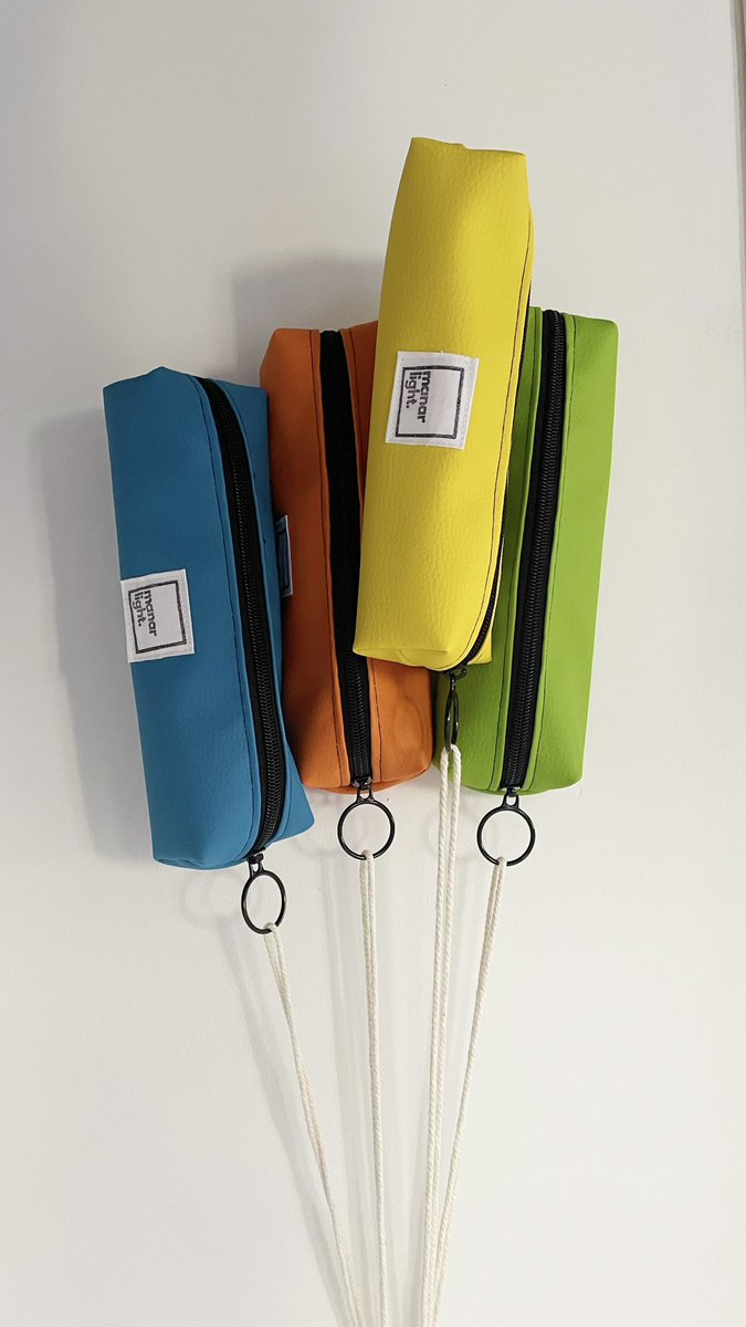 Estoigs de pell sintètica disponibles en 4 colors!! 
💙🧡💛💚 prrraaa prrrraaa