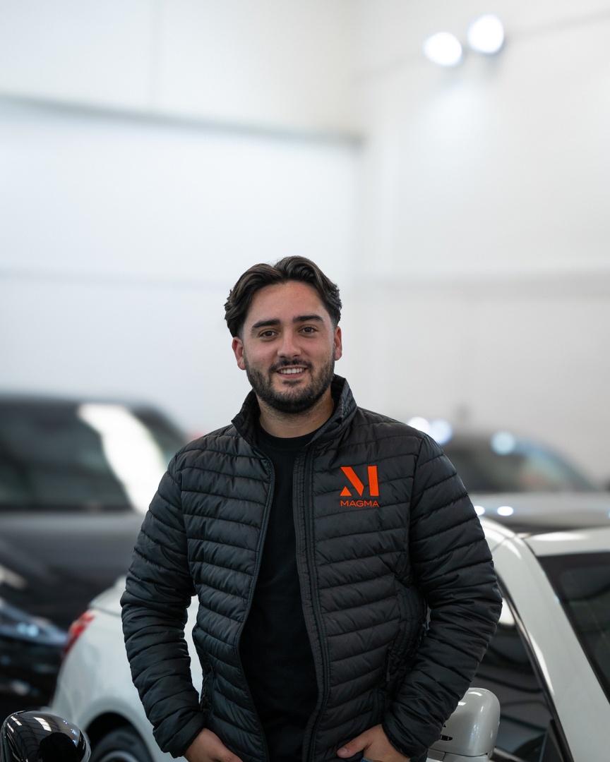 magmacars's tweet image. Meet our Sales Team! 🟧

From left to right: Jack, Piers &amp;amp; Brad 🤝

Get in touch with our friendly team today for all high performance vehicle enquires!📲

📞 07470 701 257
📧 sales@magmacars.com 

#HighPerformanceVehicles #UsedCarsUK #MagmaCars