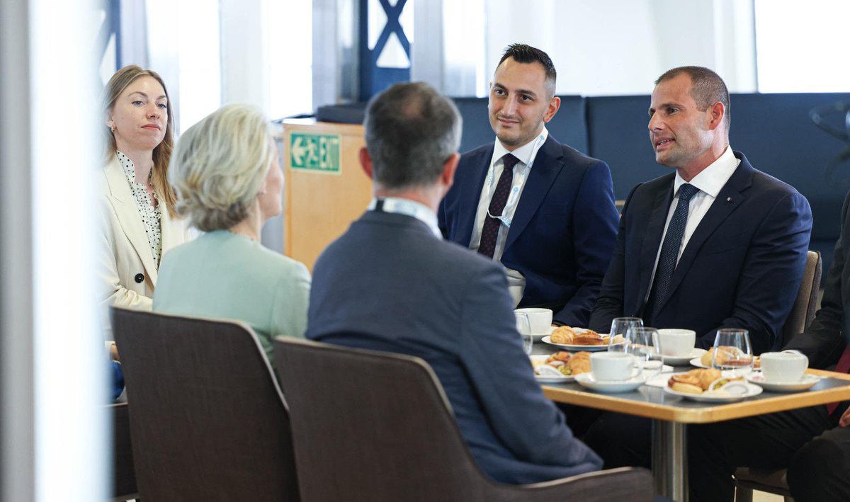 Delighted that <a href="/GlennMicallef/">Glenn Micallef</a> has been entrusted with a key portfolio at the <a href="/EU_Commission/">European Commission</a>. The 🇪🇺 has a meaningful impact on people, particularly in youth, culture &amp; sport. A proud moment for 🇲🇹 as our nominee takes on a key role in shaping the future of Europe. - RA