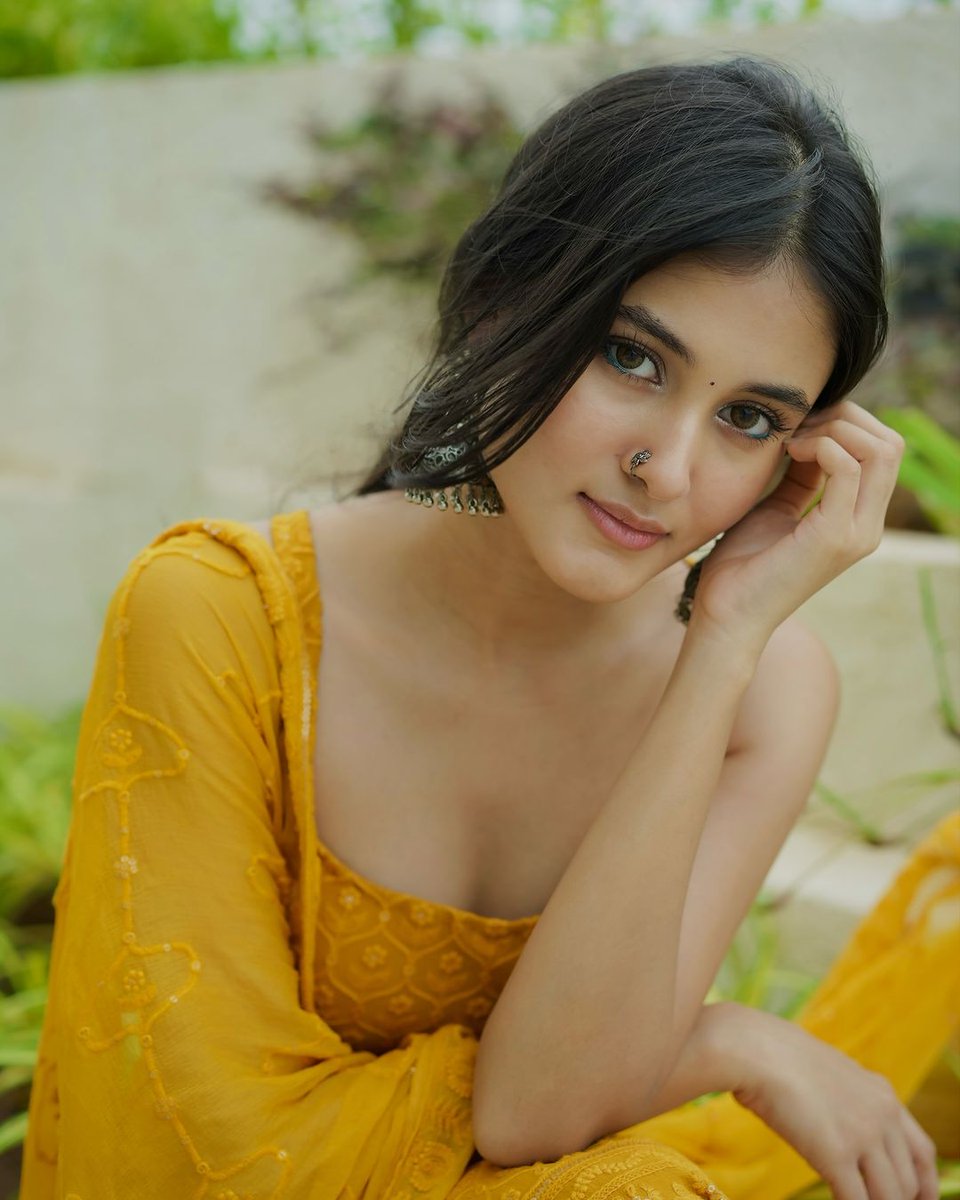 ActrezHub's tweet photo. #AayushiVerma #Aayushi https://t.co/xjdtwk7L5B