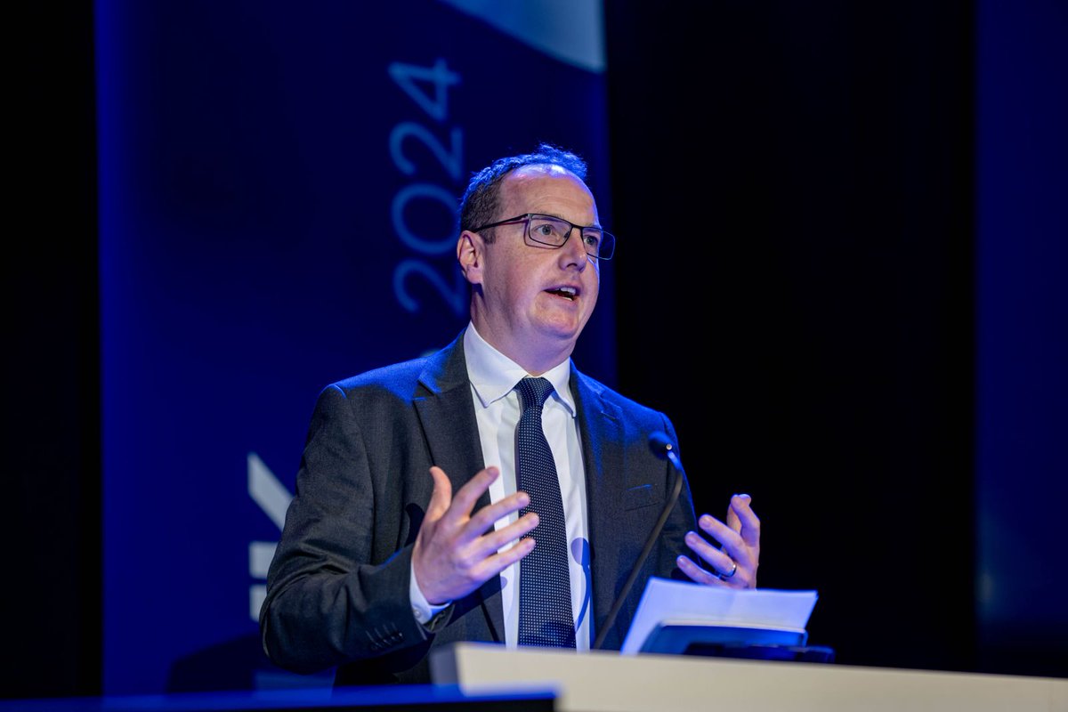 At the <a href="/OEUK_/">Offshore Energies UK</a>  conference in Aberdeen today, @StuartPayneNSTA spoke alongside <a href="/mgshanks/">Michael Shanks MP</a>, saying industry can rise to the challenges posed by the #energytransition and make the North Sea’s next chapter its best chapter. 1/3