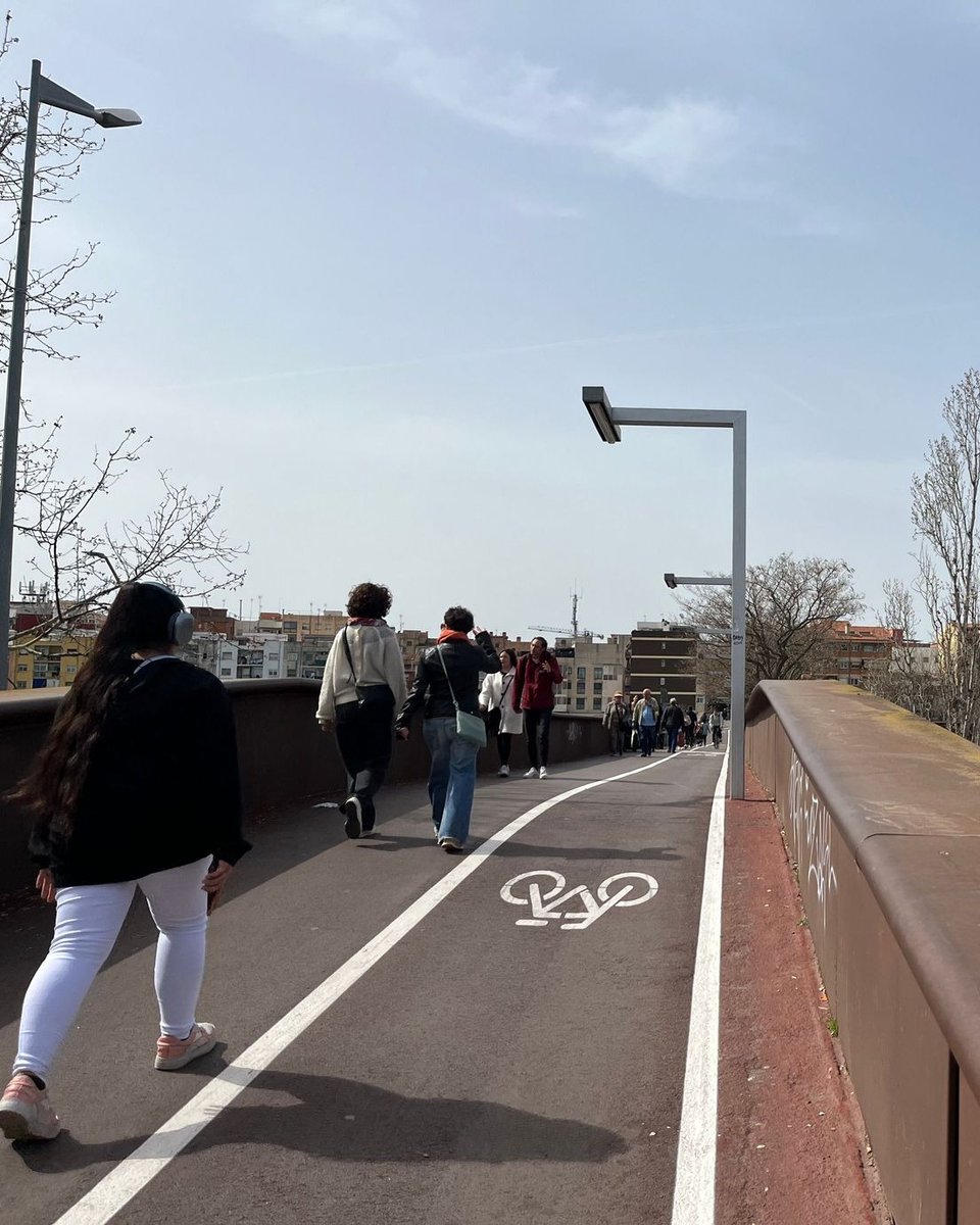 @ManifestaDotOrg No hi faltaran passejades que busquen connectar propostes, programes i seus, tant de @ManifestaDotOrg com de Manifesta 15.

- Itinerari "Focus Week" a Sant Cugat del Vallès, 21/09.
- Ruta del Monestir de Sant Cugat a Ripollet, 21/09.