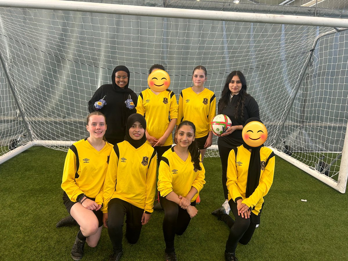 BellaHWB (@bella_hwb) on Twitter photo Our new S1-4 girls football team did really well at the first round of games at the <a href="/glasgowlife/">Glasgow Life</a> secondary football league last week. The girls really demonstrating our school values of respect and belonging ππ»β½οΈπ‘β«οΈ Our new S1-4 girls football team did really well at the first round of games at the <a href="/glasgowlife/">Glasgow Life</a> secondary football league last week. The girls really demonstrating our school values of respect and belonging ππ»β½οΈπ‘β«οΈ