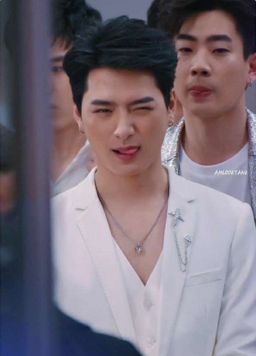 maaaaaron0427's tweet photo. セクシー🫦クリス🐢💕🔥と、
…ちょい微妙せくしーなおふ様😹

  #KristPerawat
画像お借りしました🙏 https://t.co/MqHmiRzr4V
