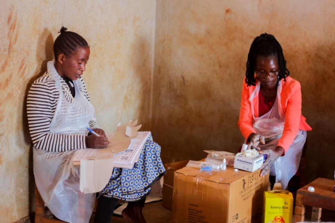 manerelaplus's tweet photo. Biomedical, structural, and behavioural interventions are necessary to address gender-based violence, teenage pregnancy, and new HIV infections among adolescents and young people. On September 14, 2024, MANERELA+ hosted a youth concert function at Chiphwanya Ground in Dedza. https://t.co/O7BX8cTcqI