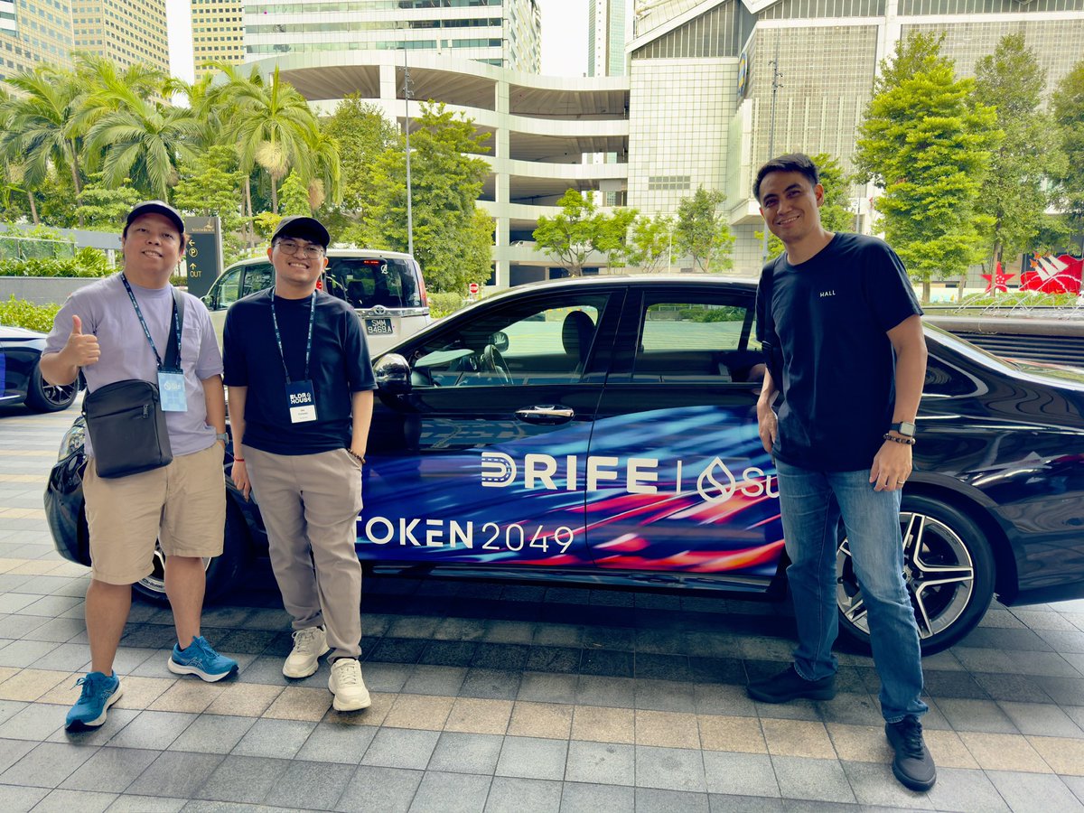 From <a href="/SuiNetwork/">Sui</a> BUILD HOUSE to another side event of Token 2049. Got a fancy ride from  <a href="/Drife_official/">DRIFE</a> 👀 Thank you #Drife2049 🙏