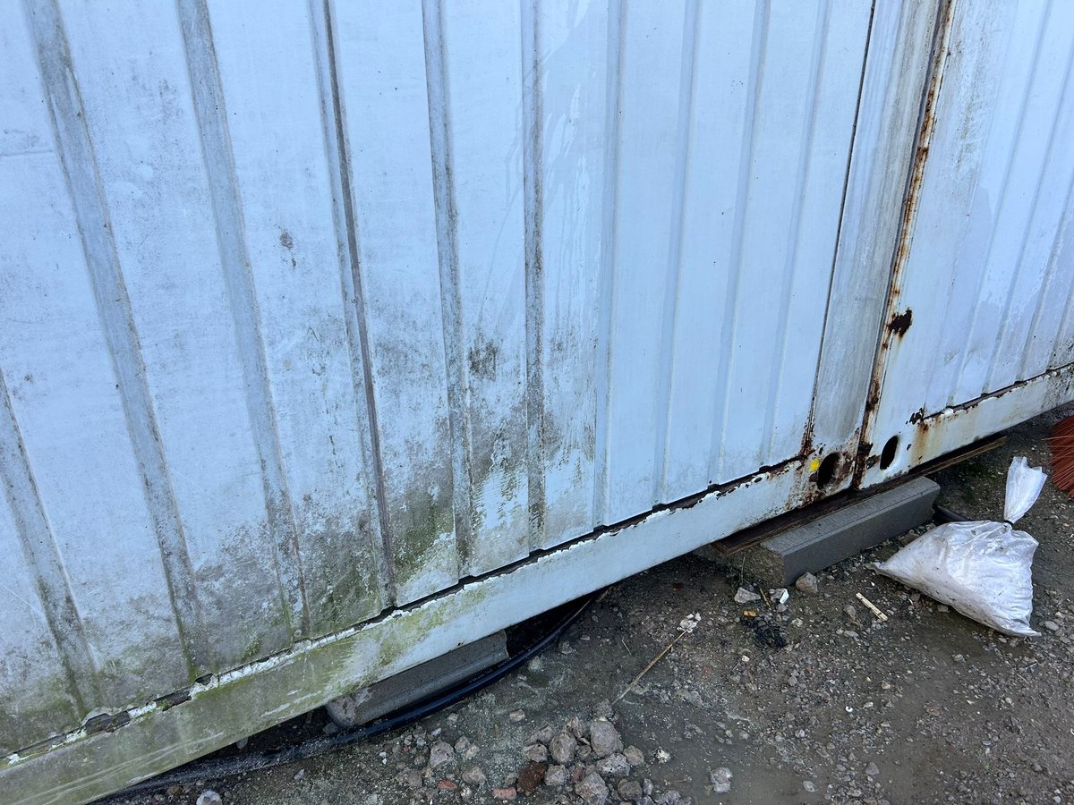 TimCoronel's tweet image. Wie daagt mij uit om dit aan jou te demonstreren?

Foto’s 1 en 2 schoongemaakt met gewoon water.

Foto’s 3 en 4 met Ozonwater van @Acqua3_machine 

Oordeel zelf 🤩

Schoonmaken, ontvetten en ontkalken met koud water. Ozonwater van @Acqua3_machine  

100% volledig duurzaam!…