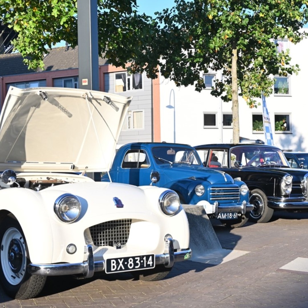 Bijna de helft nieuwe gezichten in deelnemersveld Riverside Car Classic 2024 dlvr.it/TDKrKB