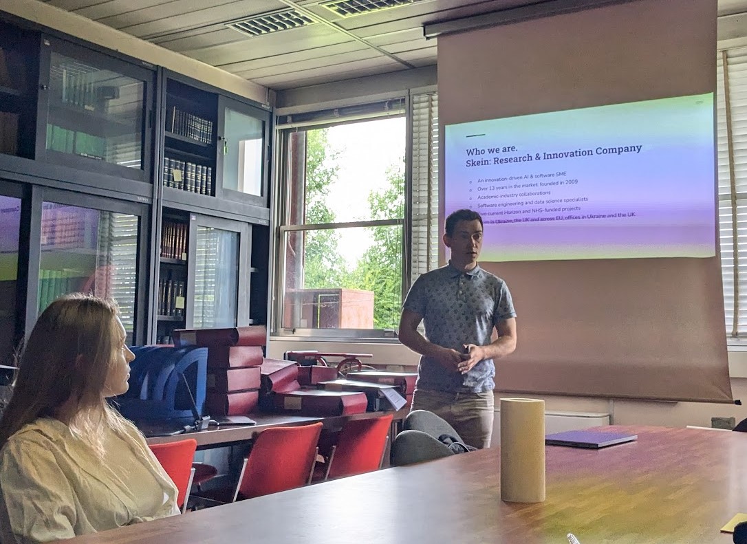 upgrade_euproject (@upgrade_eu) on Twitter photo Developers from <a href="/skeindigital/">Skein</a> presenting their work at <a href="/CNR_IRPI/">CNR IRPI</a> where they are visiting through the <a href="/upgrade_eu/">upgrade_euproject</a> . Finding new paths of collaboration through the #MSCA Staff Exchange framework Developers from <a href="/skeindigital/">Skein</a> presenting their work at <a href="/CNR_IRPI/">CNR IRPI</a> where they are visiting through the <a href="/upgrade_eu/">upgrade_euproject</a> . Finding new paths of collaboration through the #MSCA Staff Exchange framework