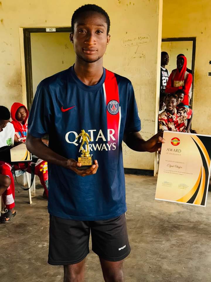 ShavikFC's tweet image. Happy Birthday, Elijah Okafor! 🎉🎂 Former captain and midfield powerhouse! Wishing you an amazing day and an even brighter future. May this year bring new opportunities and challenges that take your career to the next level ⚽️💪

#HappyBirthdayElijah #ShavikFC #FormerCaptain