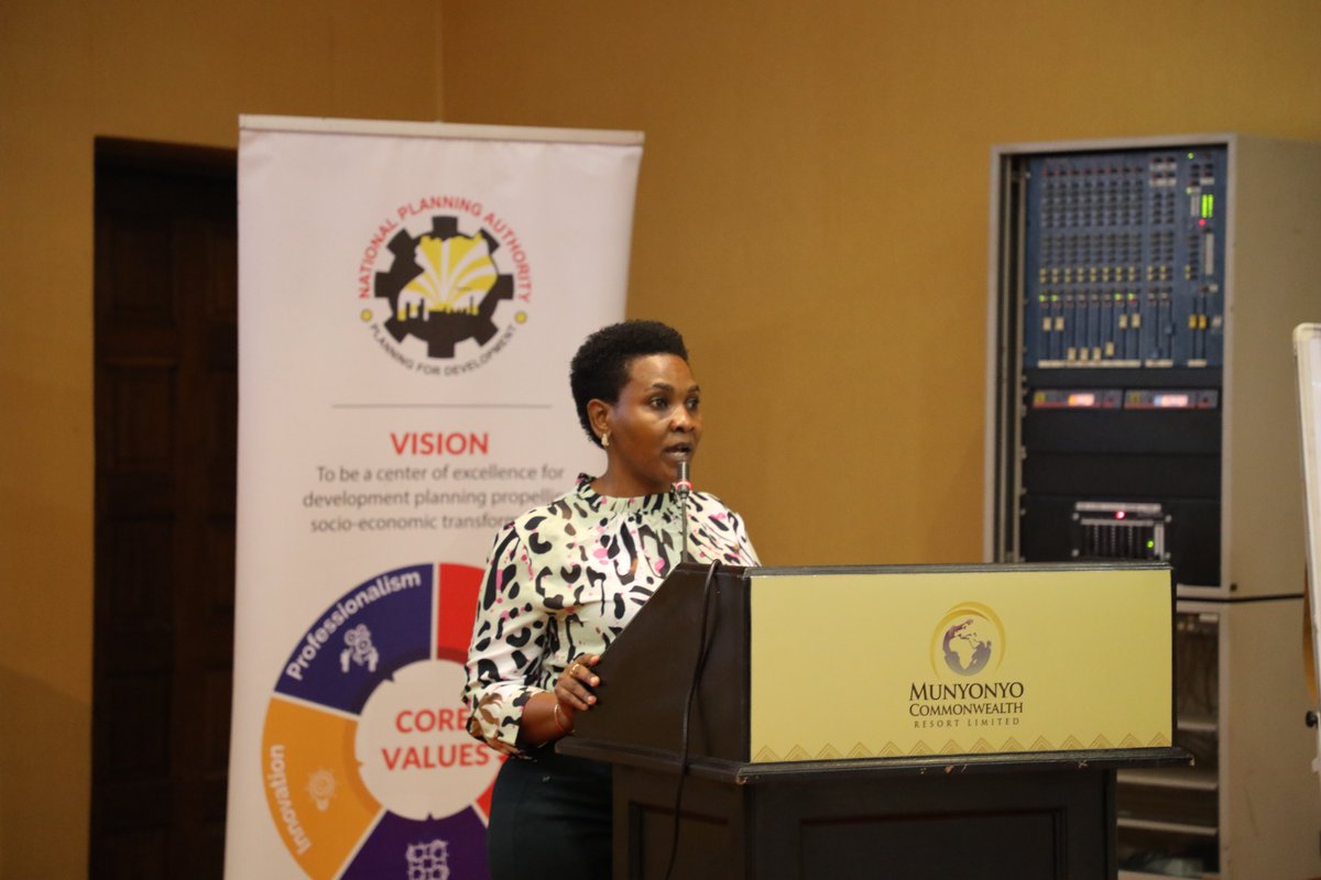 NPA_UG's tweet image. &quot;Every #NDPIV Programme Action Implementation Plan (#PIAP) must align with #NDPIV objectives and priorities and 10-fold growth strategy.&quot;-Dr @mukisawinnien, our Manager, Monitoring and Evaluation,speaking at the workshop to approve #NDPIVPIAPs.@Mofped @OPMUganda @StatisticsUg