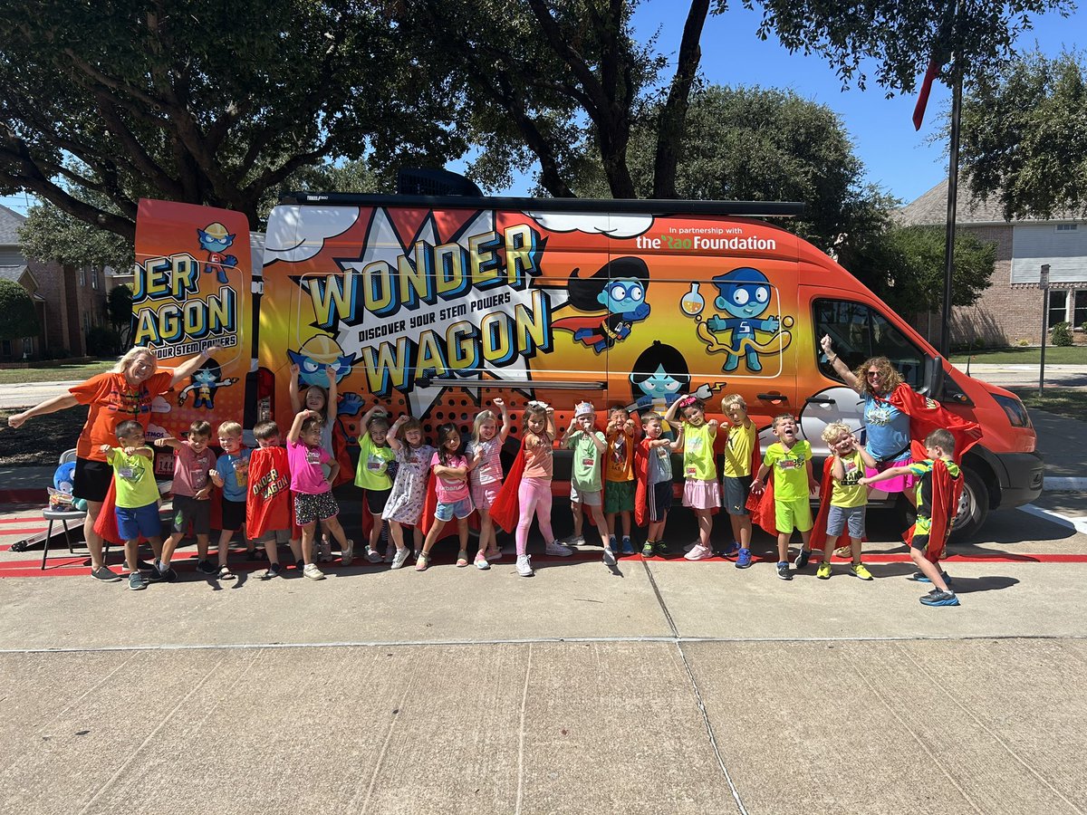 EckleyKinder's tweet photo. Thank you “Wonder K” for the engaging experience with the Wonder Wagon! We appreciate all your efforts to nurture our little engineers! So many WOW moments for them! @McAHighlander @WonderWagonLISD https://t.co/t4kyINdaJC
