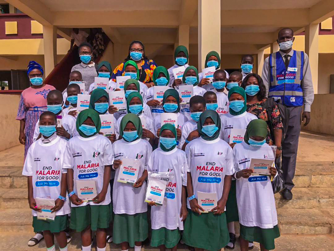 BANigeria's tweet photo. Between 2018 and 2024, the US Government’s @PMIgov distributed 53,502,066 insecticide-treated nets (ITNs) in Nigeria. State and local governments made over US$2,800,000 in cash and in-kind contributions to support the ITN Campaigns.
#BreakthroughACTION
#CelebratingSuccesses https://t.co/HMJTkAhN5w